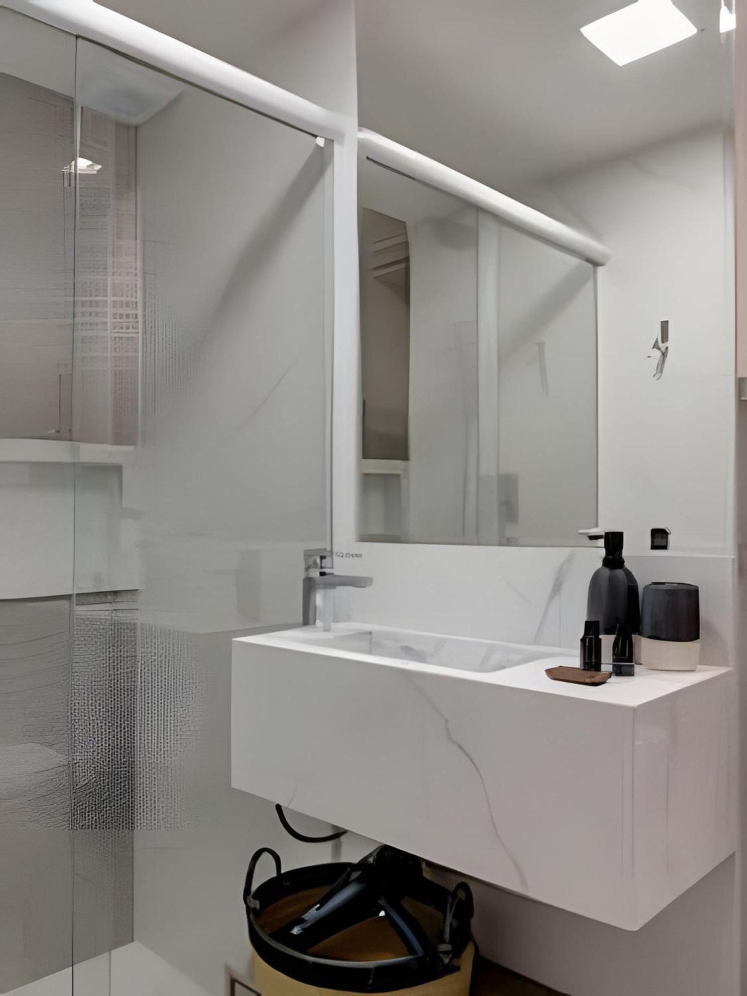 Apto 2q E Terraco C/ Churrasqueira +1 Vaga Balneario Camboriu